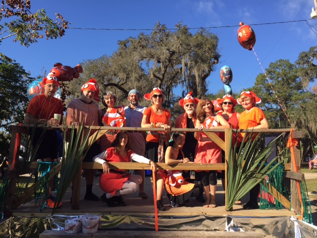 contra dancers on Melrose float